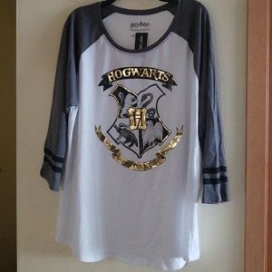 Hogwarts 3/4 sleeve raglan tee - size 3X